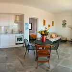 Turisticos Buganvilia Aparthotel Lagos