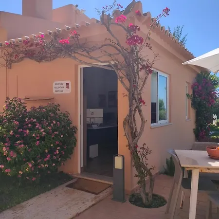 Aparthotel Turisticos Buganvilia Lagos