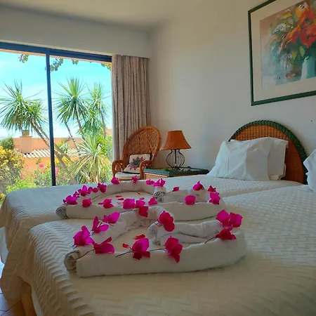 Turisticos Buganvilia Aparthotel 3*
