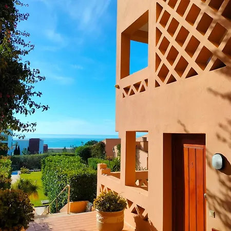 Turisticos Buganvilia Aparthotel 3*
