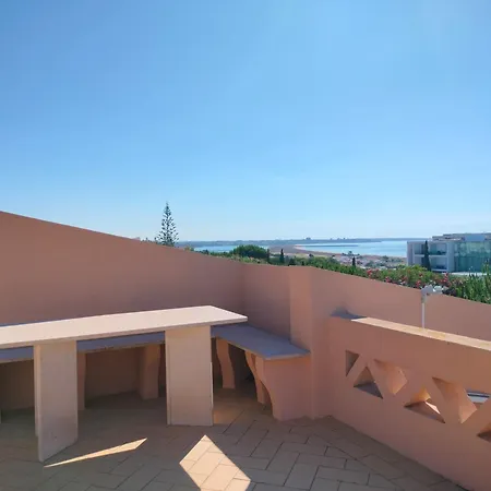 מלון דירות Turisticos Buganvilia 3*