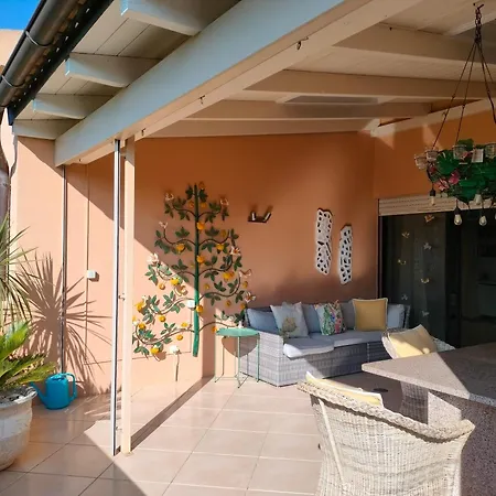 Turisticos Buganvilia 拉哥斯