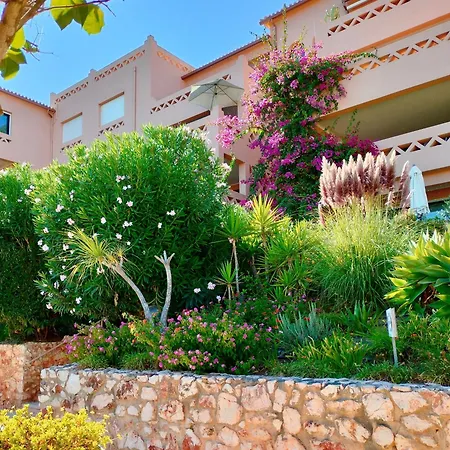 Turisticos Buganvilia Apartmanhotel 3*