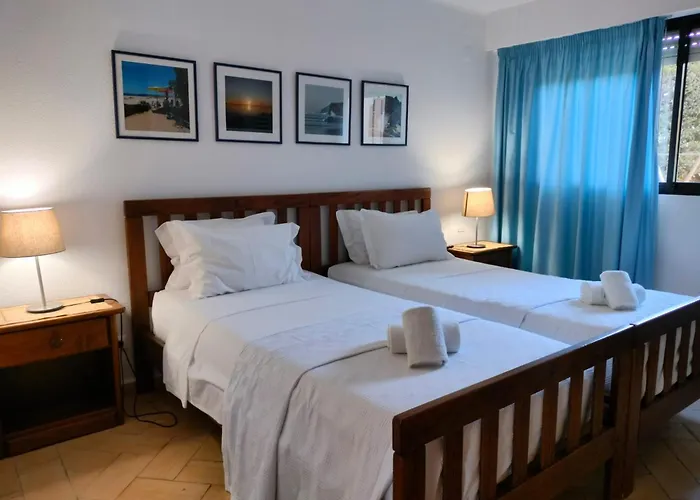 Turisticos Buganvilia 3* ラゴス