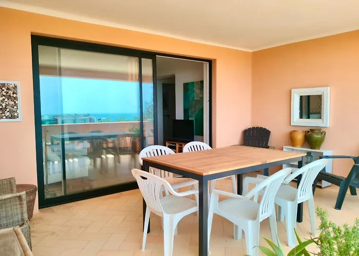 アパートホテル Turisticos Buganvilia ラゴス