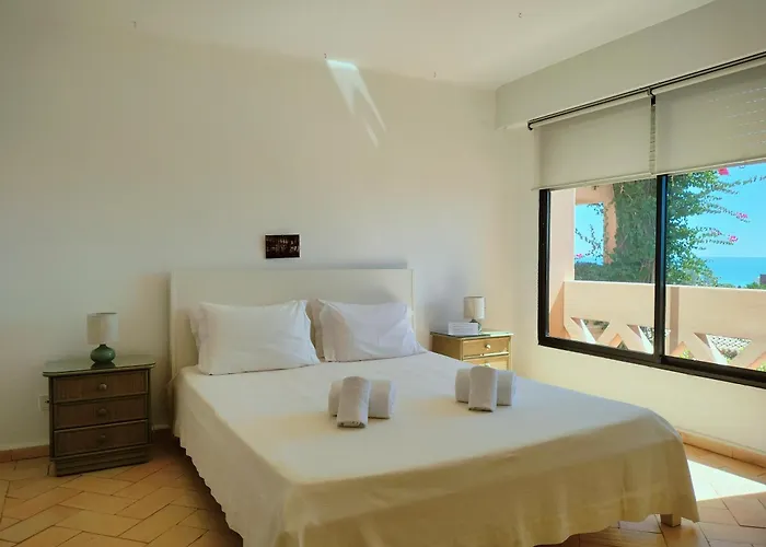 アパートホテル Turisticos Buganvilia