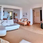 מלון דירות Turisticos Buganvilia לאגוּ‏ש